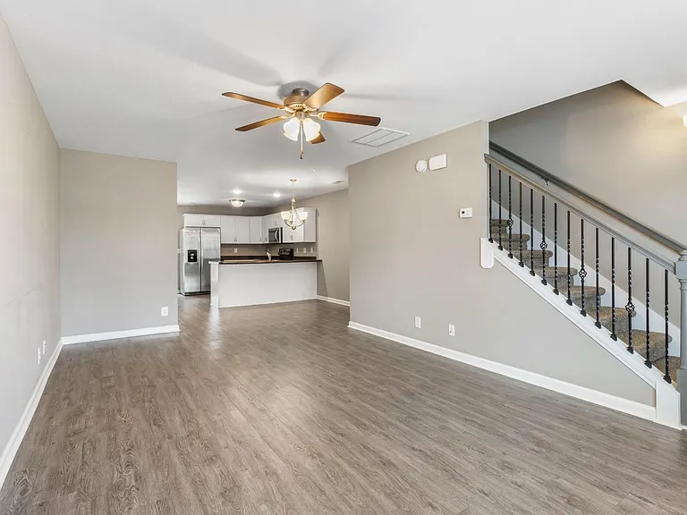 237 Alexander Blvd — Photo 17