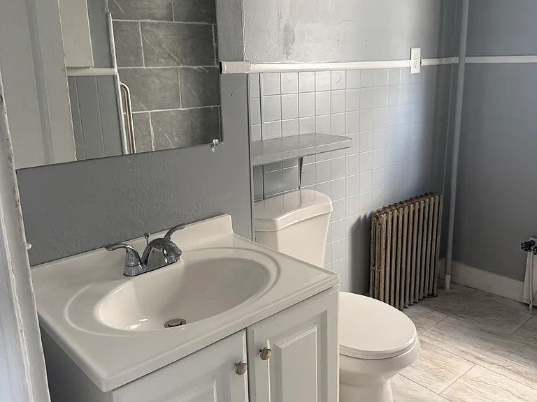 433 N 9th Ave #1 — Photo 5