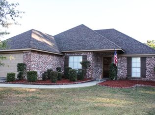 605 Helm Ct, Brandon, MS 39047