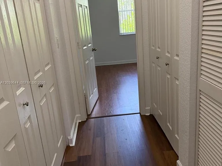 22270 SW 93rd Pl — Photo 3