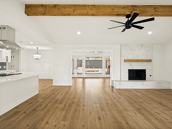 2nd image of 2809 Mollimar Dr
