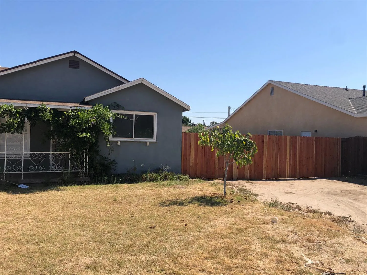 520 Imperial Ave photo 1