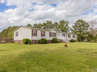 1356 Middle Swamp Rd, Corapeake, NC 27926