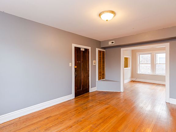 5th image of 3301 W Belden Ave #2252-3