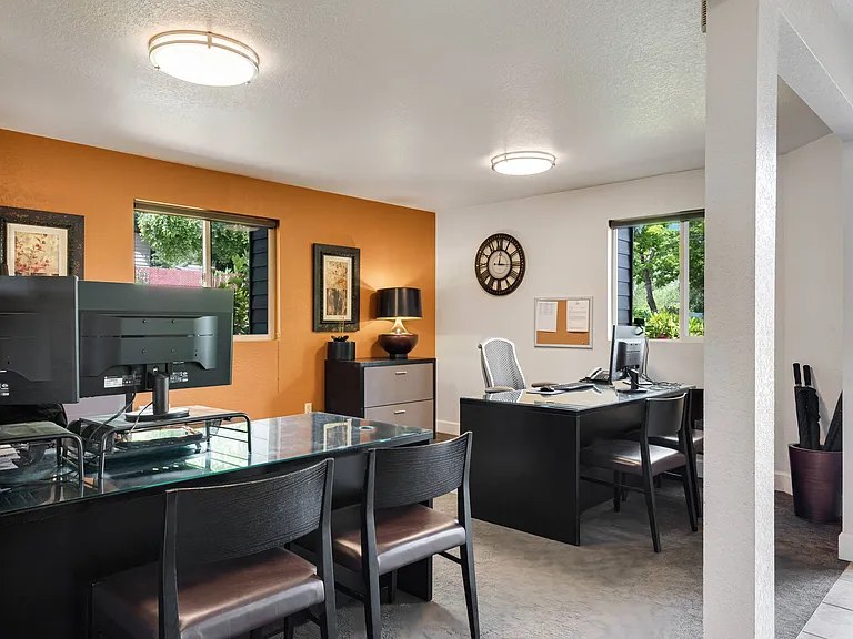 Eagles Landing Apartments — Photo 18
