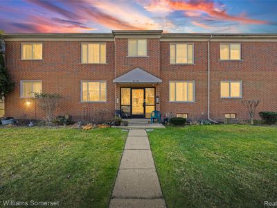 18574 Masonic Blvd APT 7, Fraser, MI, 48026