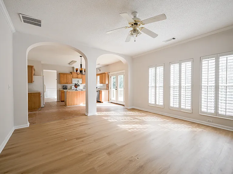 1570 Swan Valley Ct — Photo 26
