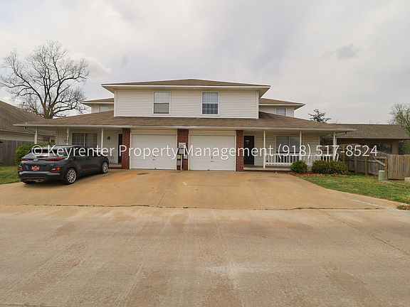 2nd image of 1307 N Willow Dr