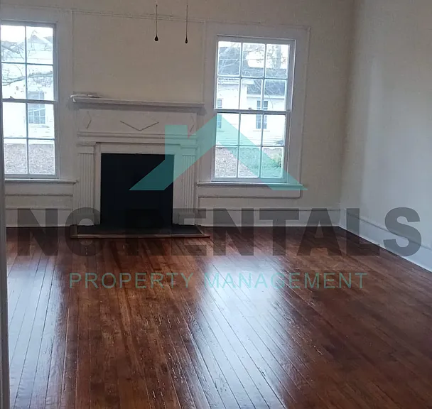 307 N Parker St #305 — Photo 4