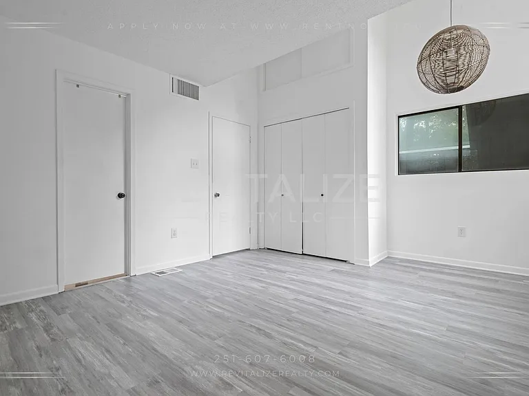 2739 Knollwood Dr — Photo 27