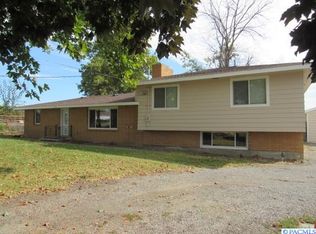 2213 Road 52, Pasco, WA 99301