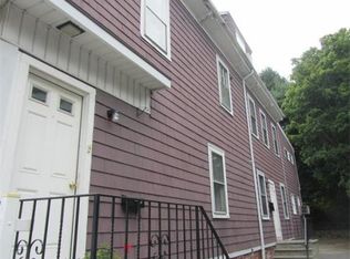 185 Pleasant St APT 2F, Marblehead, MA 01945