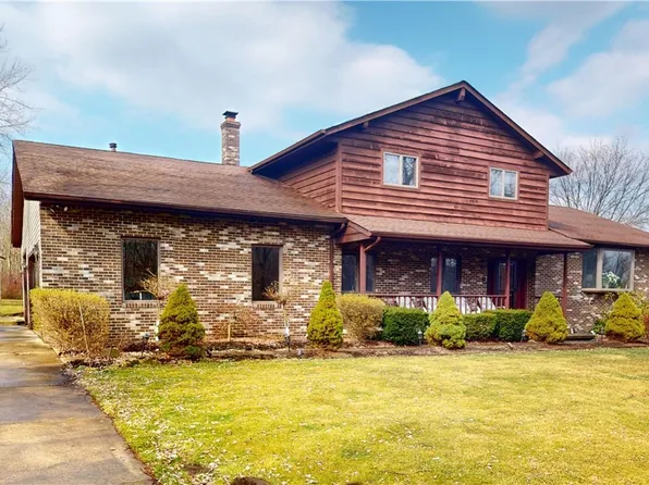 2980 Worrell Rd, Willoughby Hills, OH 44094