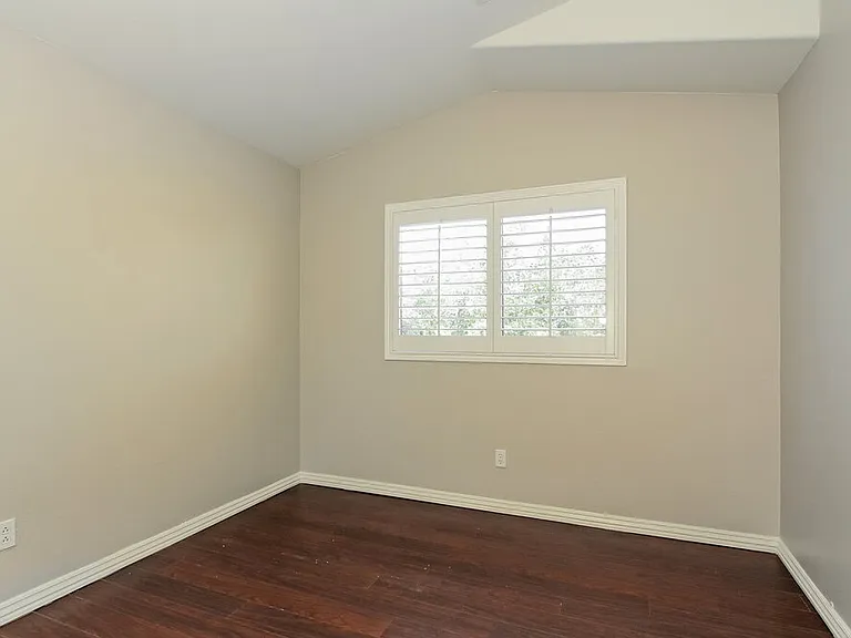 5541 W Wood St — Photo 13