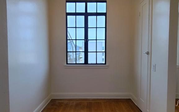 5th image of 55 Hermann St #402