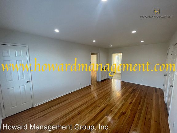 3rd image of 560 Grand Blvd #3