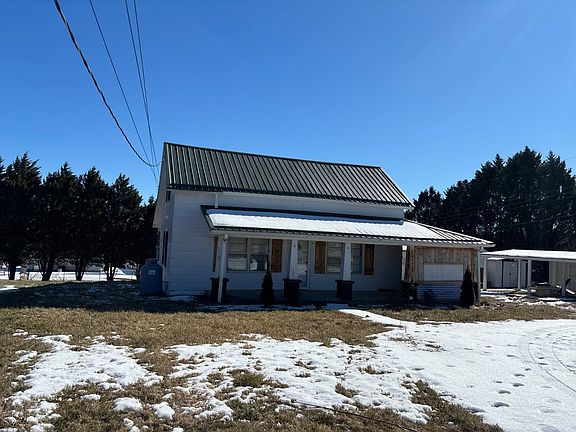 3rd image of 370 N Franklin Rd