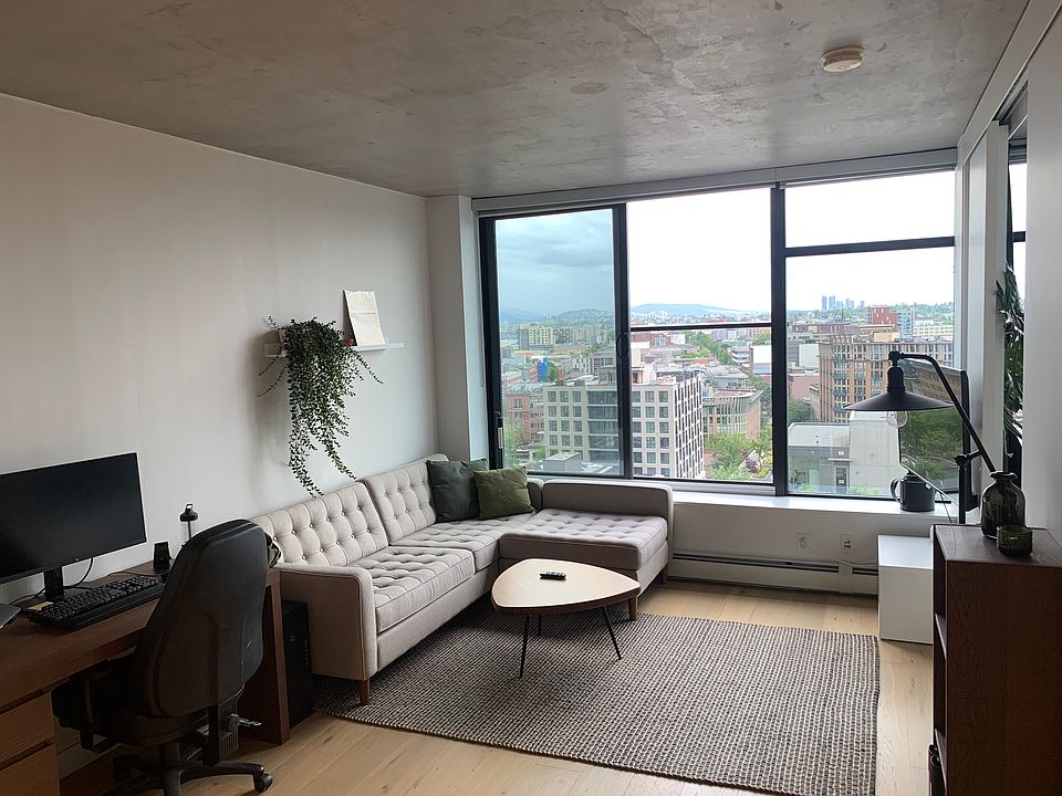 1st image of 108 Cordova St W #1402
