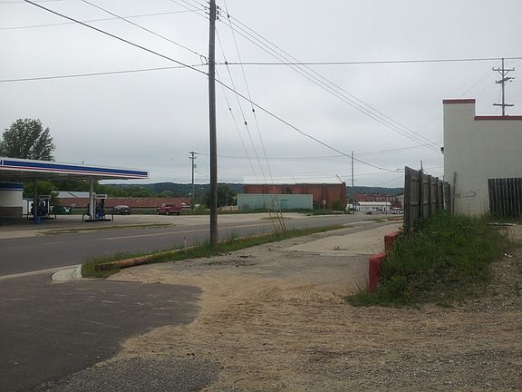 4th image of 103 State Street