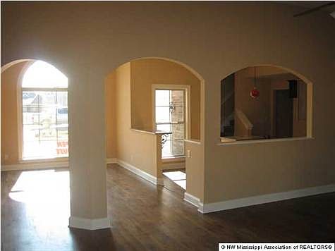 4th image of 4735 W Dublin
