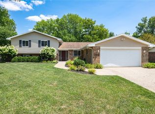 2150 Crystal Marie Dr, Dayton, OH 45431