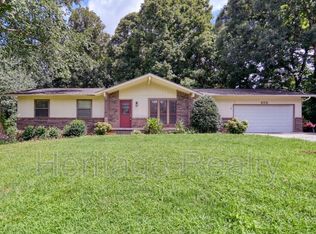 402 Harrow Rd, Knoxville, TN 37934