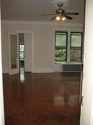 Rented by Magnone Real Estate | media 26