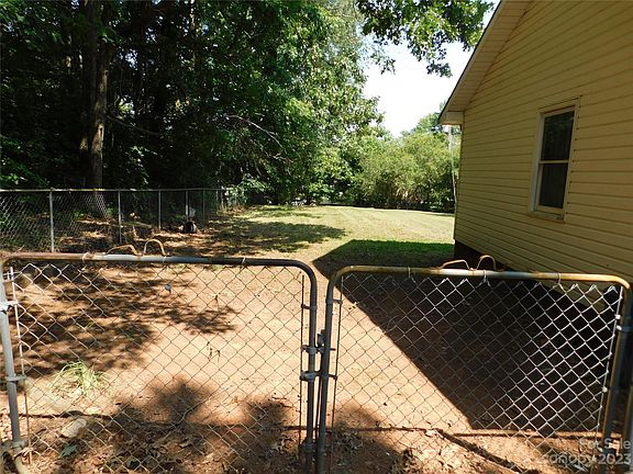 4th image of 4631 Merrywood Ln