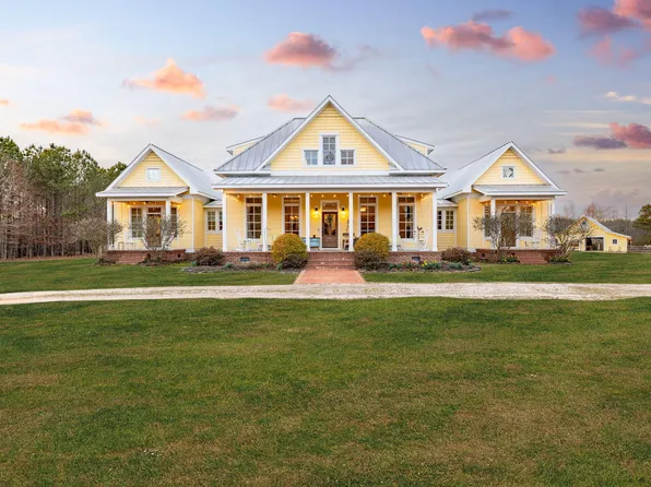 1953 Wise Five Forks Rd, Macon, NC 27551