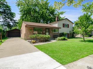 33223 Lynx St, Westland, MI 48185