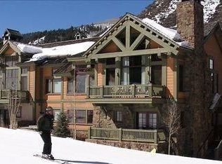 340 Cresta Rd, Edwards, CO 81632