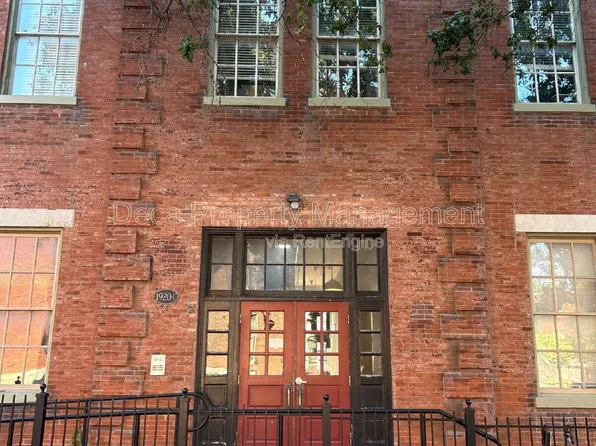 1920 S 8th St APT 5C, Saint Louis, MO 63104