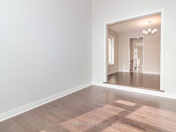 4th image of 81 Bearberry Rd