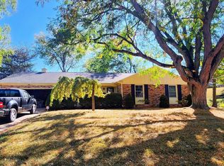 2830 Townway Rd, Danville, IL 61832