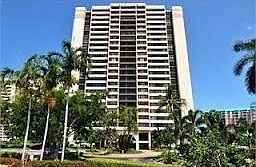 3rd image of 5601 Turtle Bay Dr #Mu