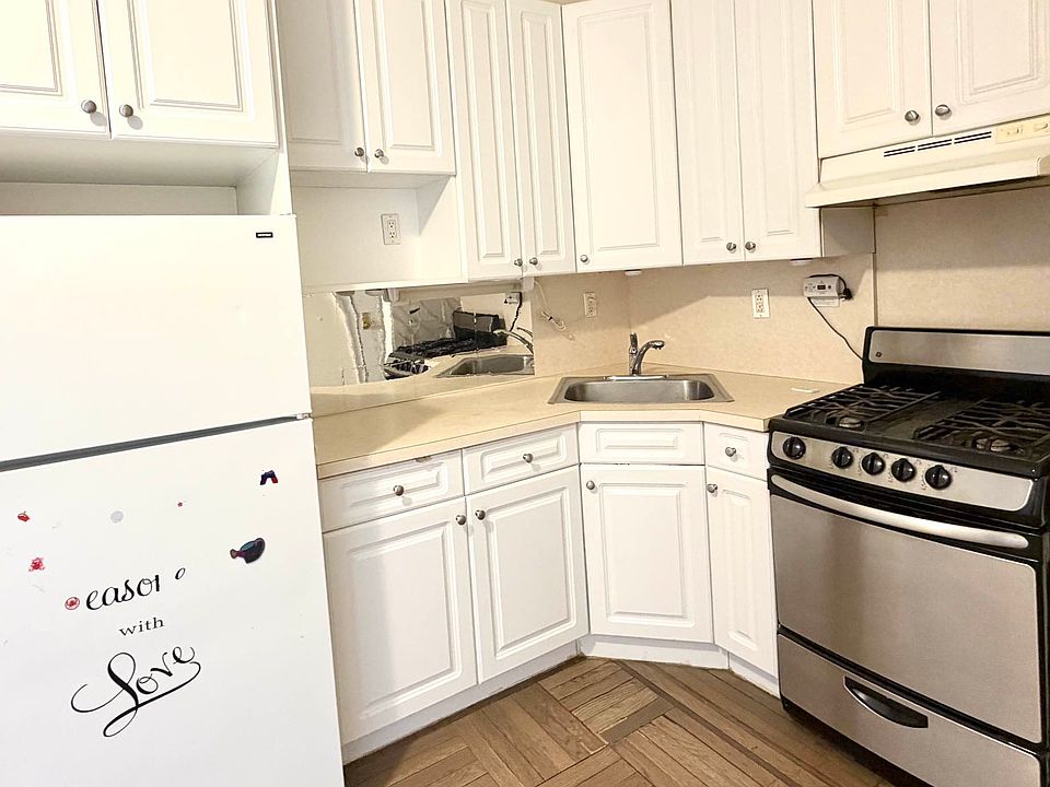 1st image of 1510 Ocean Pkwy APT D3