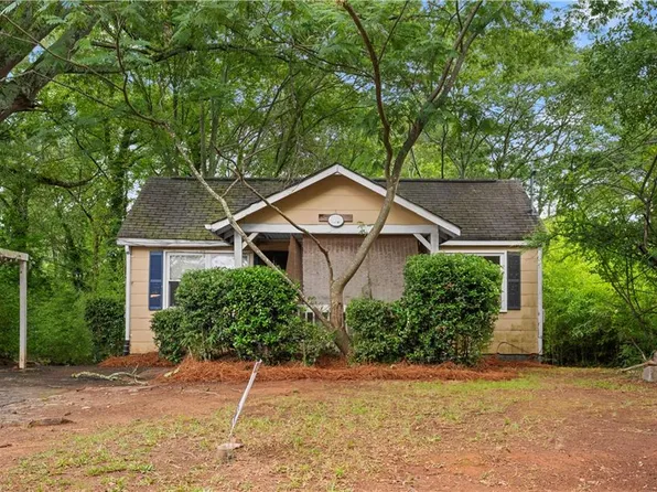 710 Murphey St, Scottdale, GA 30079