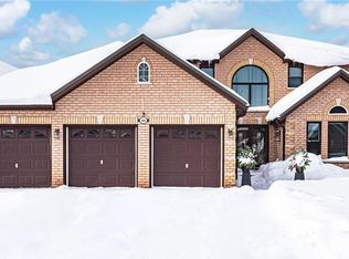 66 Raquel St, Barrie, ON L4N 9S8