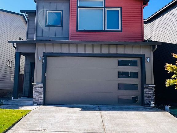 2nd image of 3513 NE 61st Way