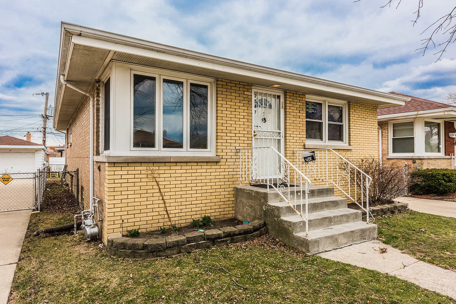 2547 Nona St photo 1