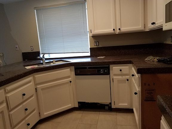4th image of 7298 Rush River Dr