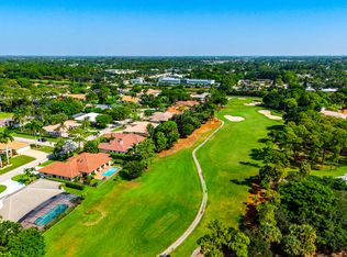 586 N Country Club Dr, Atlantis, FL 33462