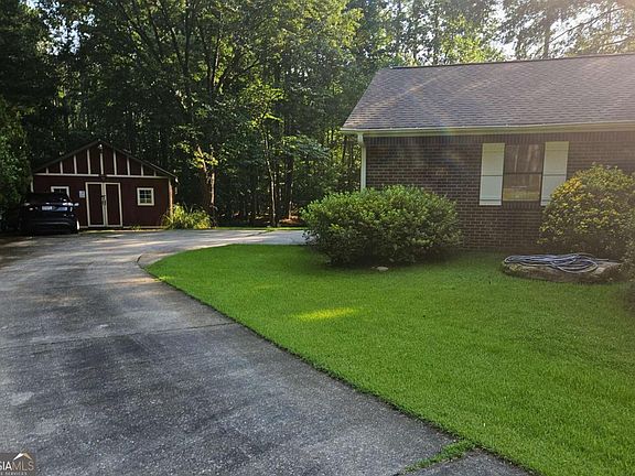 4th image of 816 Bruce Jackson Rd