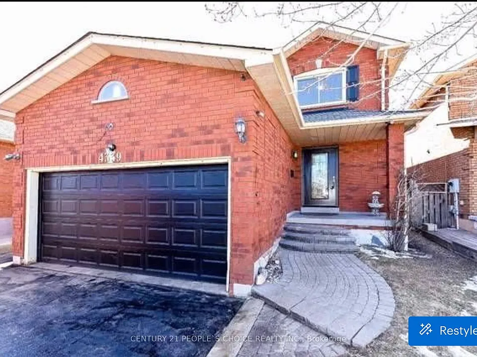 4339 Radisson Cres W