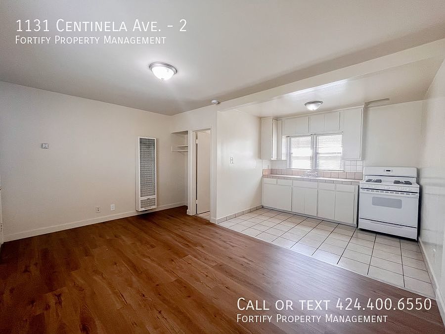 1st image of 1131 Centinela Ave APT 2