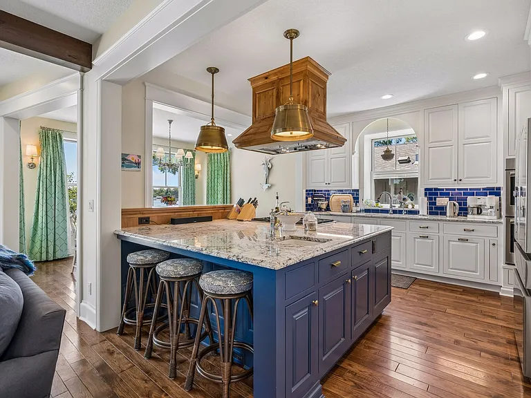4941 Island View Dr — Photo 8