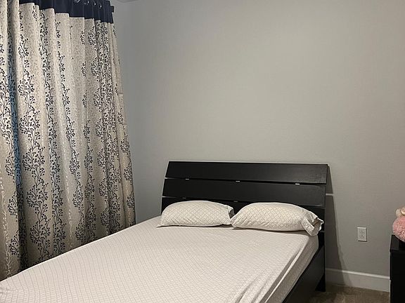 3rd image of 865 Tranquility Cir