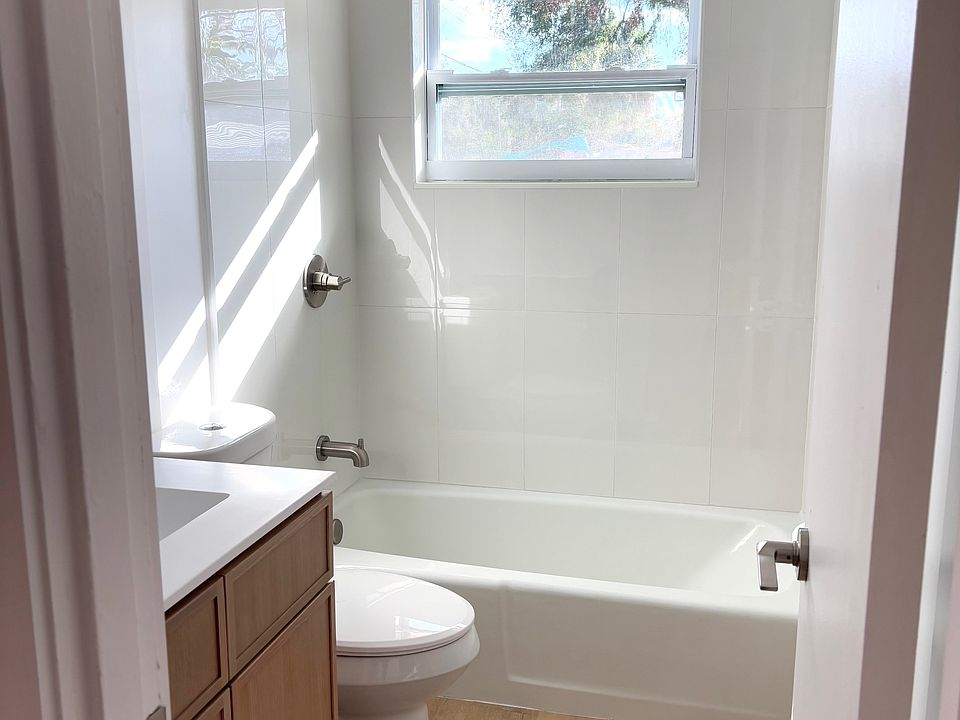 Brand new bathroom. Tub/Shower combo, beautiful, pristine, solid wood vainty.