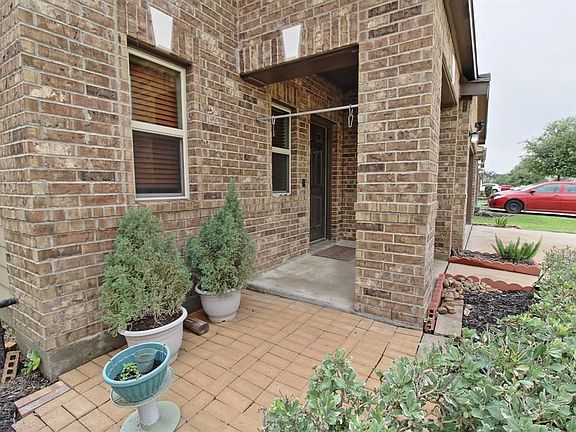 5th image of 6714 Lindale Springs Ln