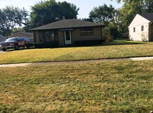 3510 Sigwalt St, Rolling Meadows, IL 60008